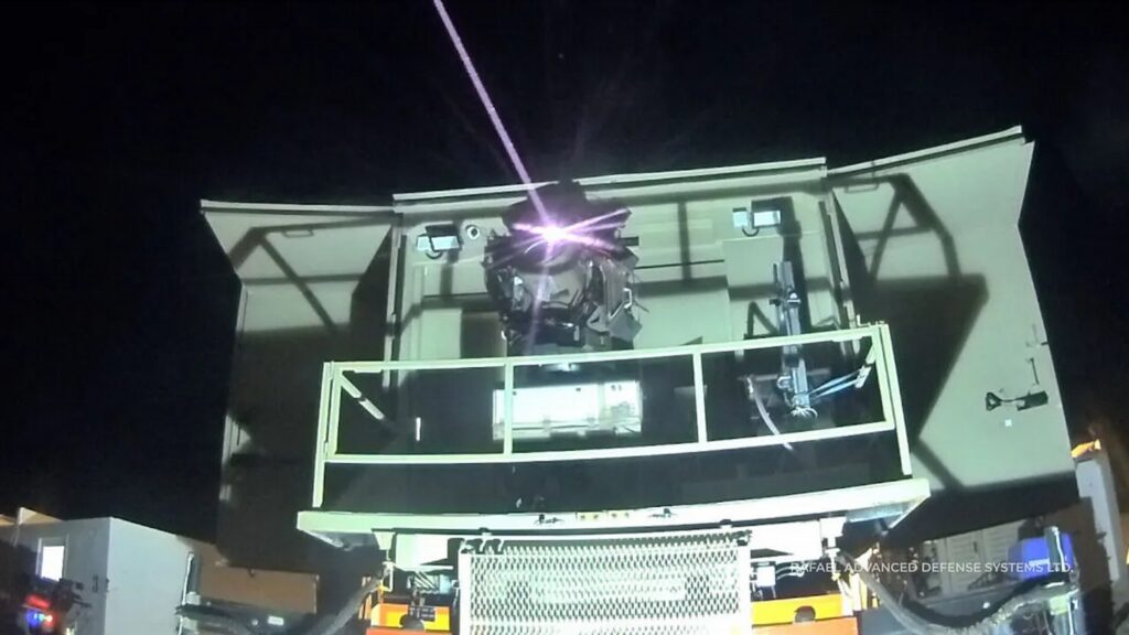 Iron Beam: prime applicazioni sul campo del sistema laser israeliano - difesanews.com Iron Beam: prime applicazioni sul campo del sistema laser israeliano - difesanews.com