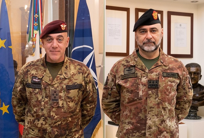 Generale Paracadutista Scala subentra al Comando delle Forze Terrestri: Una Nuova Fase per l'Esercito Italiano - difesanews.com Generale Paracadutista Scala subentra al Comando delle Forze Terrestri: Una Nuova Fase per l'Esercito Italiano - difesanews.com