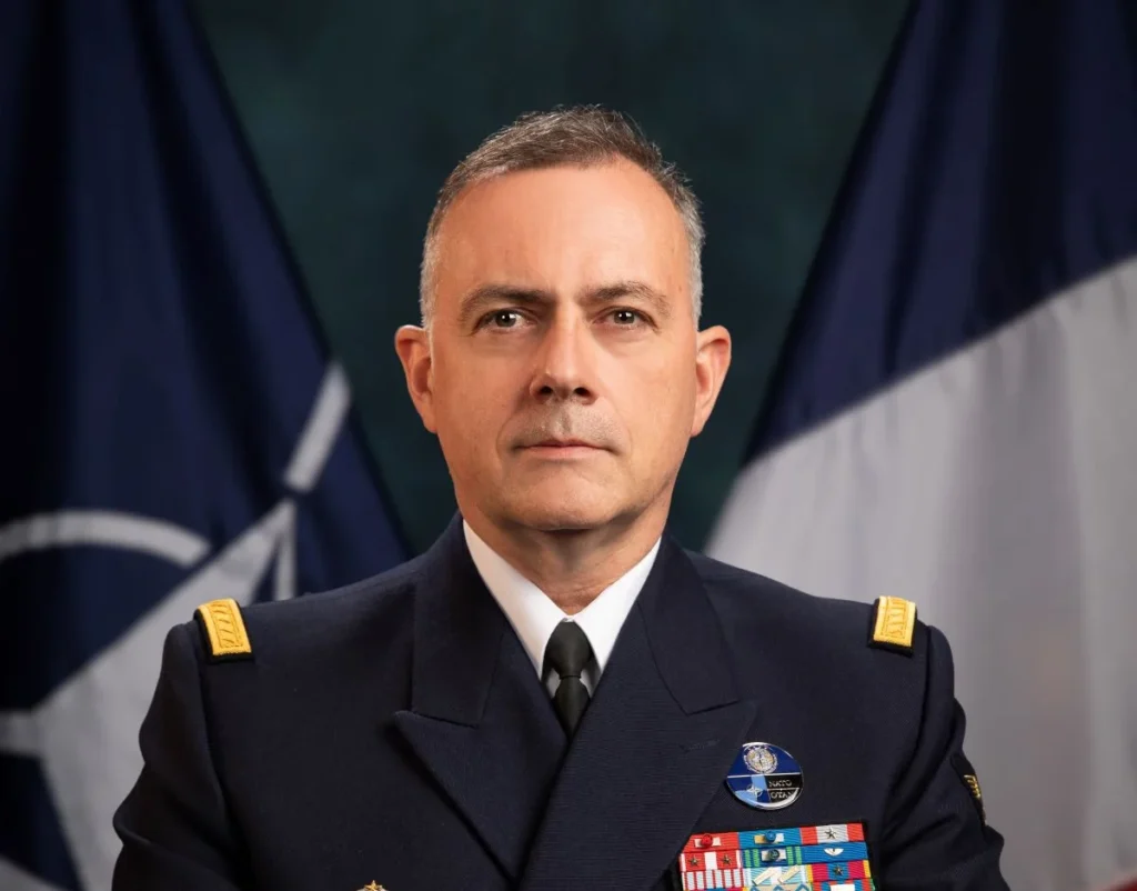 Cavo Dragone al Comitato Militare NATO: Unità e Coesione al centro della Difesa collettiva - difesanews.com Unità e coesione al centro della Difesa collettiva: si è tenuta la 193ª sessione del Comitato Militare NATO - difesanews.com