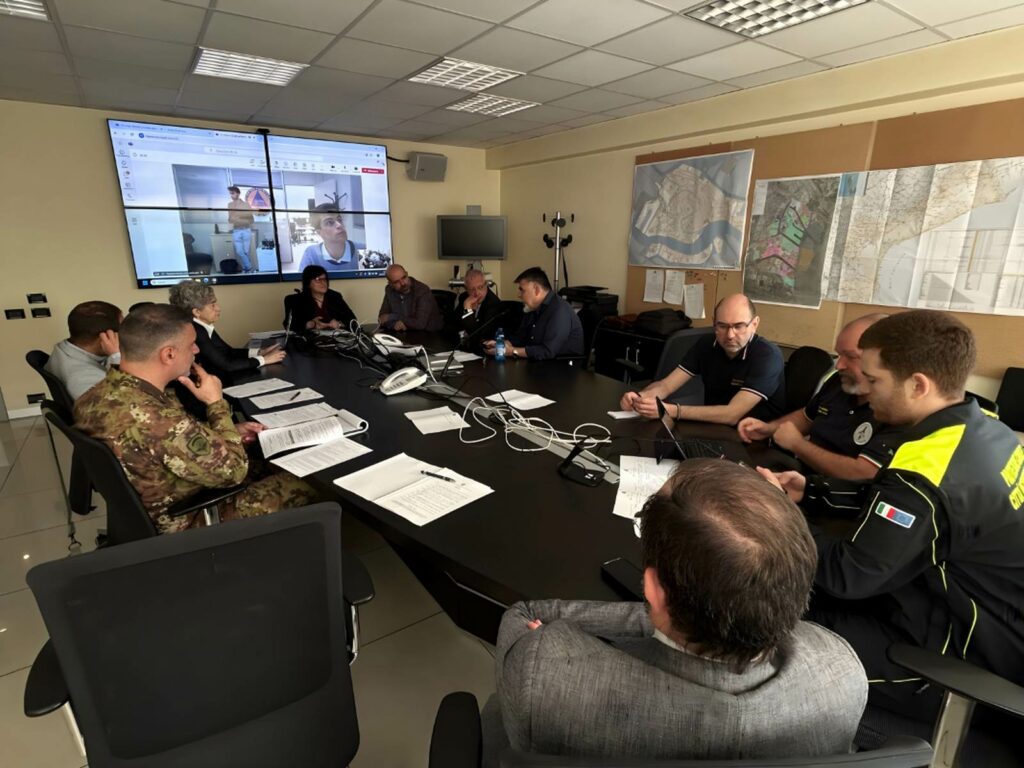 Artificieri della Folgore e Palombari del COMSUBIN Neutralizzano un Ordigno della Seconda Guerra Mondiale - difesanews.com