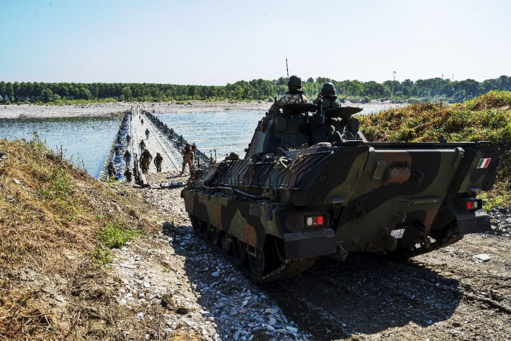 Interoperabilità e Innovazione: Il Successo delle Esercitazioni dell’Esercito 'Cerbero' e 'Stige' - difesanews.com Interoperabilità e Innovazione: Il Successo delle Esercitazioni dell’Esercito 'Cerbero' e 'Stige' - difesanews.com