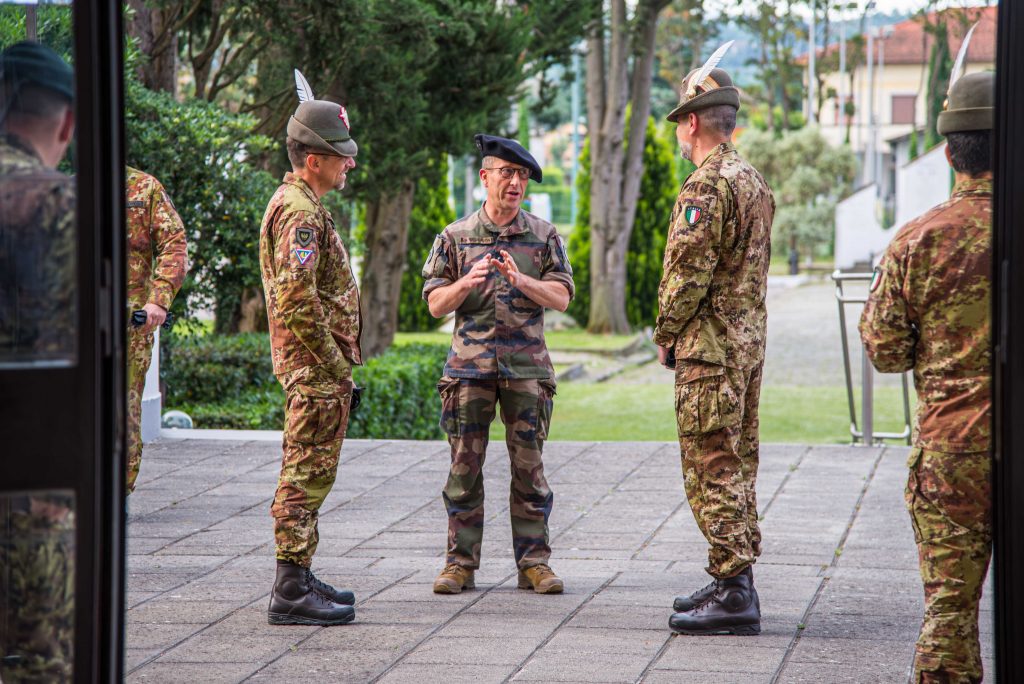 Il Generale D’Addario alla Land Component Command Conference: l’Italia guida la risposta terrestre NATO - difesanews.com