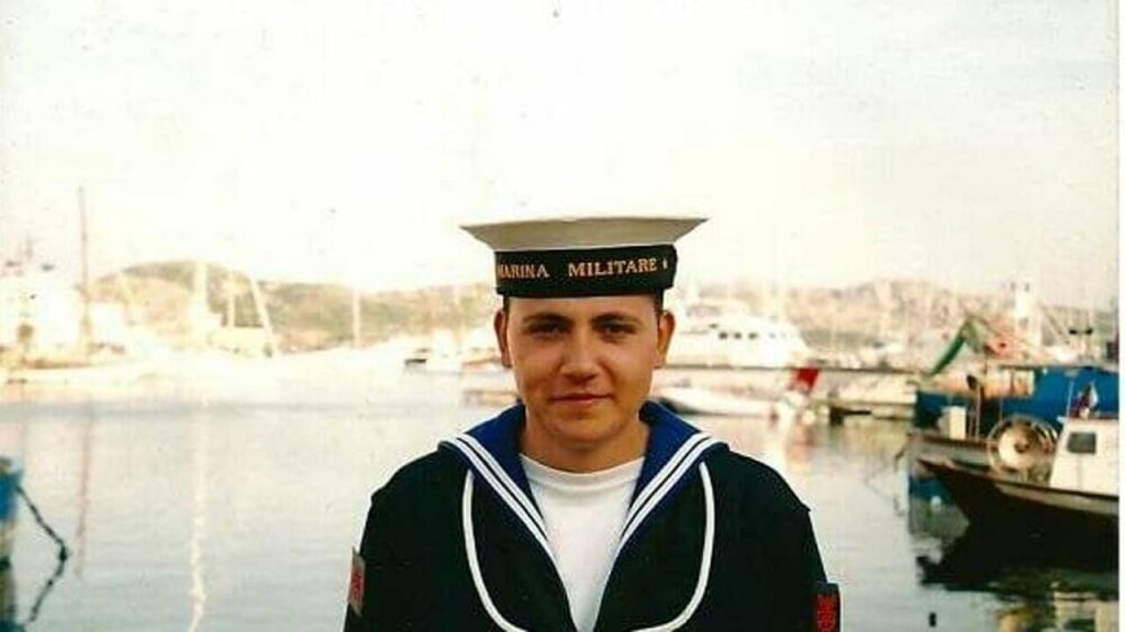 Morto a bordo della nave Amerigo Vespucci: condanne per 3 Capi di Sato Maggiore della Marina - difesanews.com Morto a bordo della nave Amerigo Vespucci: condannati 3 Capi di Sato Maggiore della Marina - difesanews.com