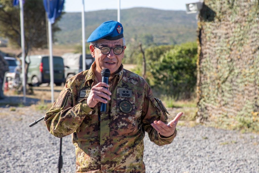 CAEX 2025: addestramento avanzato e integrazione interforze in primo piano - difesanews.com Addestramento e integrazione: CAEX 2025, l’Esercito Italiano rafforza la propria prontezza operativa - difesanews.com