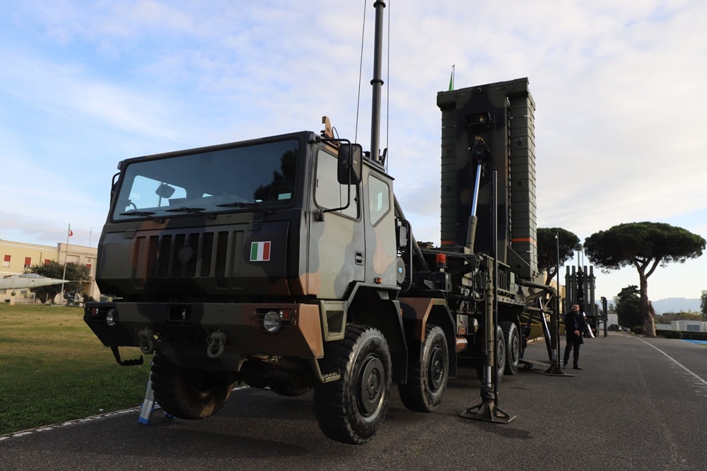 SAMP/T NG e GRIFO: consegnati all’Esercito i nuovi sistemi di difesa aerea e missilistica